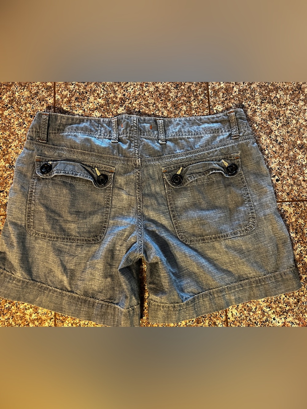 GAP LIMITED EDITION Jean SHORTS SZ 6   6.5 inseam
